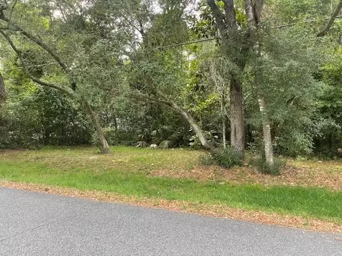 Nnn Crooked Road, Tallahassee, FL 32310