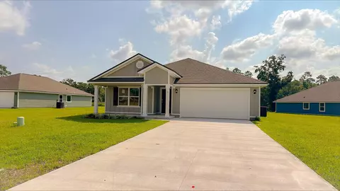 3 Walnut Ln, Crawfordville, FL 32327