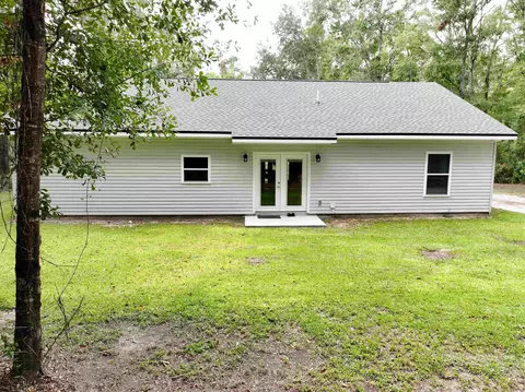 Exterior - 160 NE Gloriosa Ln, Lee, FL 32059 photo 8 of 11