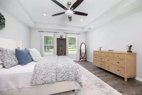 Bedroom - 160 NE Gloriosa Ln, Lee, FL 32059 photo 3 of 7