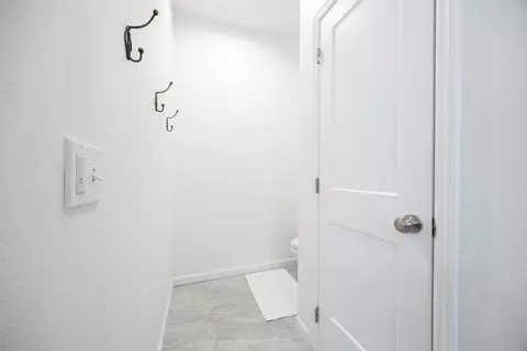 Entry Way - 160 NE Gloriosa Ln, Lee, FL 32059 photo 3 of 3