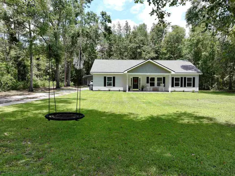 Exterior - 160 NE Gloriosa Ln, Lee, FL 32059 photo 4 of 11