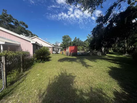 139 Center St, Perry, FL 32348 photo 17