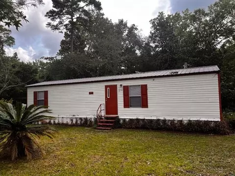134 Pixie Cir, Crawfordville, FL 32327