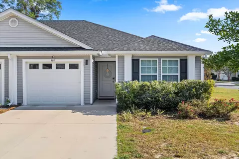 988 Chase Creek Cir, Tallahassee, FL 32311