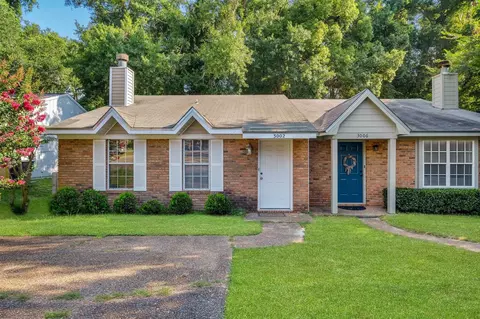 3002 N Richview Park Cir, Tallahassee, FL 32301