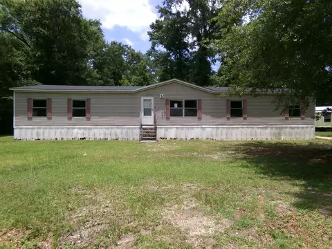26 Lakeview Dr, Havana, FL 32333
