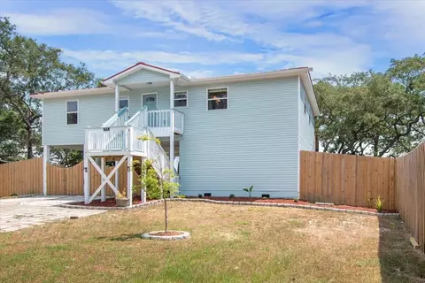 Exterior - 315 Mashes Sands Rd, Panacea, FL 32346 photo 6 of 7