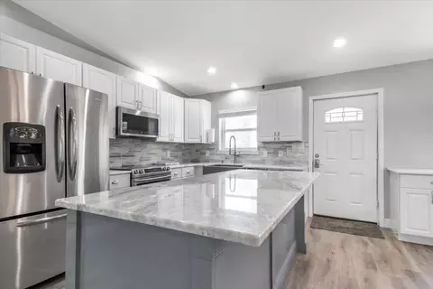 Kitchen - 315 Mashes Sands Rd, Panacea, FL 32346 photo 2 of 3