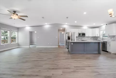 Living - 315 Mashes Sands Rd, Panacea, FL 32346 photo 2 of 3