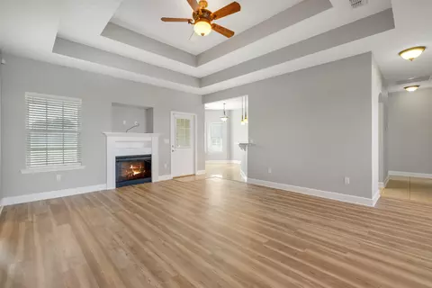 1217 Rustling Pines Blvd, Midway, FL 32343 photo 2