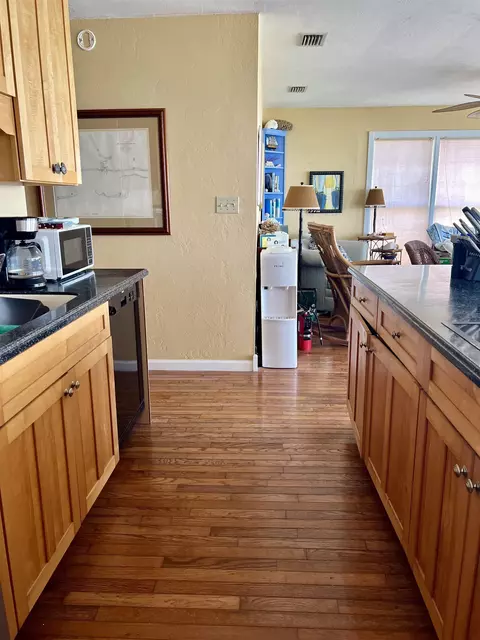Kitchen - 508 Gulf Shore Dr, Carrabelle, FL 32322 photo 2 of 4