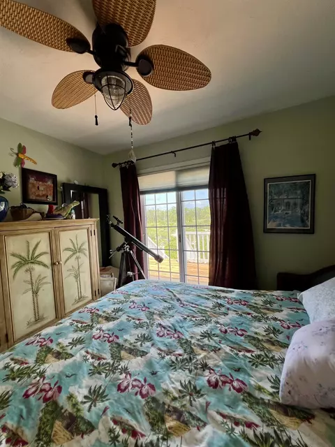 Bedroom - 508 Gulf Shore Dr, Carrabelle, FL 32322 photo 2 of 5