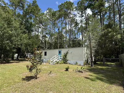 74 Clermont Ave, Sopchoppy, FL 32358