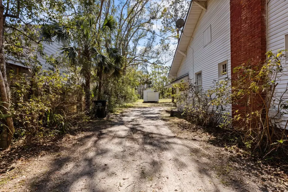  1111 W Green St, Perry, FL 32347 photo 26