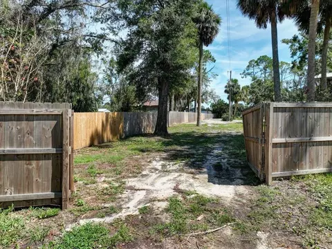 307 NW Second Ave #0, Steinhatchee, FL 32359 photo 8