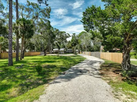 307 NW Second Ave #0, Steinhatchee, FL 32359