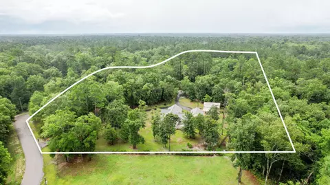 168 Oakwood Trl, Crawfordville, FL 32327