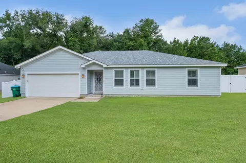 765 Rustling Pines Blvd, Midway, FL 32343