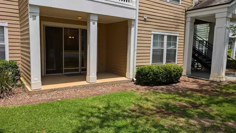 2801 Chancellorsville Dr #414, Tallahassee, FL 32312