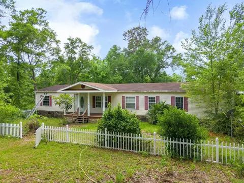 9343 Rose Rd, Tallahassee, FL 32311