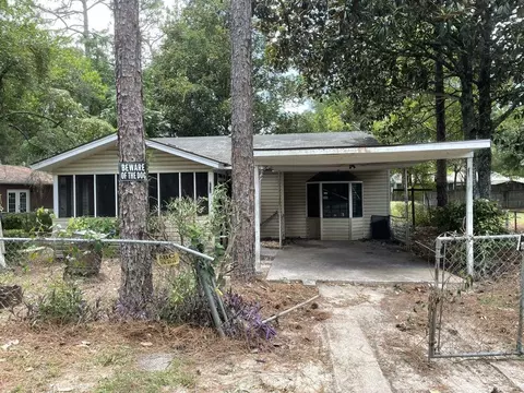 274 Water Oak Dr, Tallahassee, FL 32305