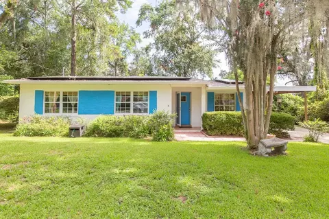 1306 Circle Dr, Tallahassee, FL 32301