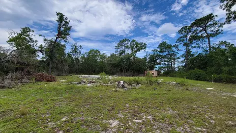 15519 Breeze Dr, Perry, FL 32348