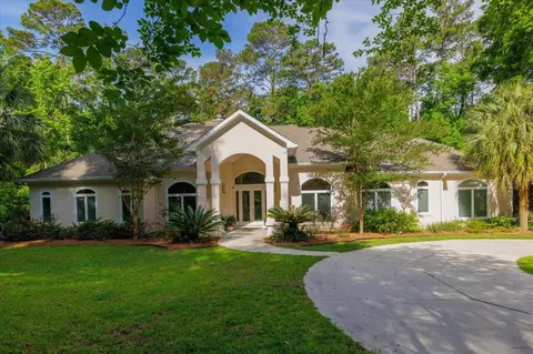 3824 Bobbin Brook Cir, Tallahassee, FL 32312
