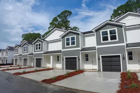 272 Prado St #B-3, Apalachicola, FL 32320