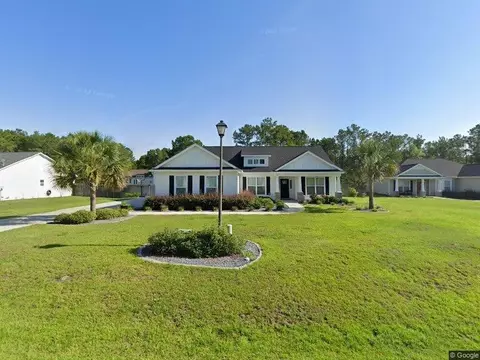 111 Churchill Dr, Crawfordville, FL 32327