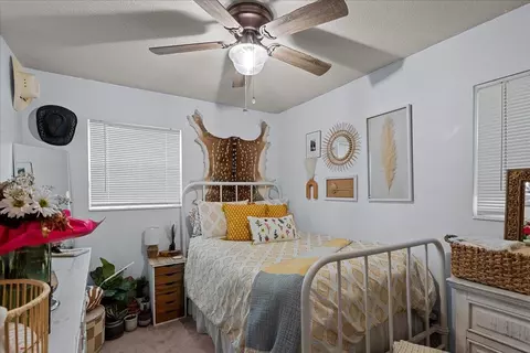 Bedroom - 1121 E Julia St, Perry, FL 32347 photo 4 of 4