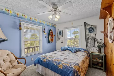 Bedroom - 114 Kingfisher Rd, Perry, FL 32348 photo 3 of 5