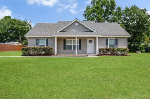60 Evans Ave, Crawfordville, FL 32327