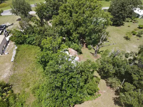 1111 S Orange St, Perry, FL 32348 photo 11