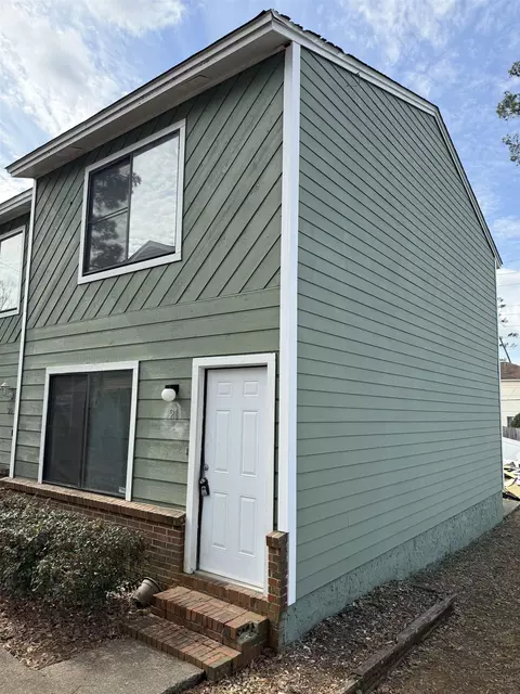 301 S Lipona Rd #21, Tallahassee, FL 32304