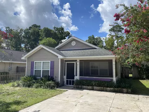 62 Kiowa Trl, Crawfordville, FL 32327