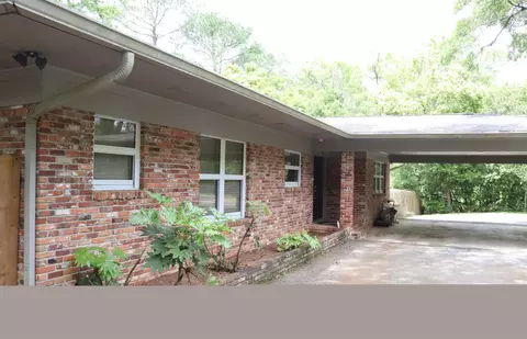 916 San Luis Rd, Tallahassee, FL 32304