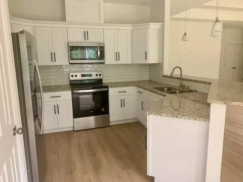 94 Sand Pine Cir, Midway, FL 32343 photo 6