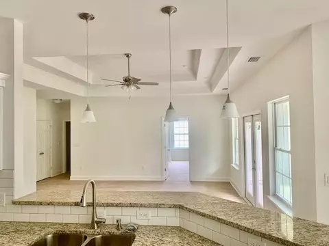 94 Sand Pine Cir, Midway, FL 32343 photo 4