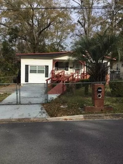1038 Dover St, Tallahassee, FL 32304
