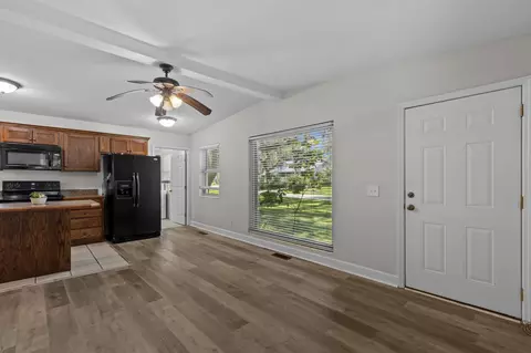 Entry Way - 214 Cypress, Perry, FL 32347 photo 1 of 2