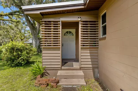 Exterior - 214 Cypress, Perry, FL 32347 photo 3 of 8