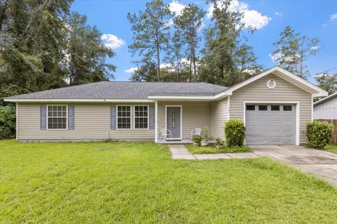1723 Canyon Creek Dr, Tallahassee, FL 32305
