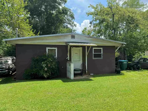 229 N Lowe St, Quincy, FL 32351