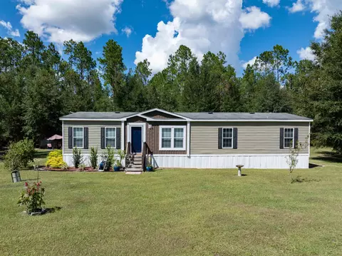 291 NE Jasmine Ter, Lee, FL 32059