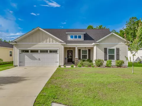 106 Churchill Dr, Crawfordville, FL 32327