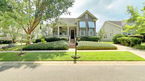 3253 Carollton Dr, Tallahassee, FL 32311