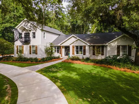 5329 Pembridge Pl, Tallahassee, FL 32309