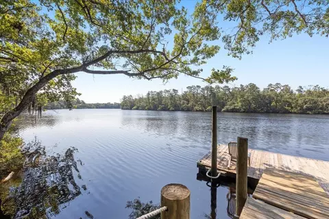 109 Mackery Woods Rd, Sopchoppy, FL 32358